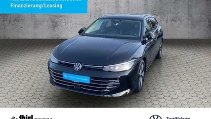 Gebraucht 2025 VW Passat Elegance Kombi | 37.480 € (Fairer Preis)
