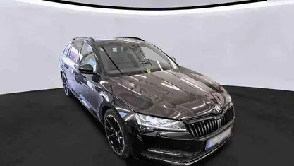 Schwarz magic perleeffekt Gebraucht 2021 Skoda Superb SportLine Kombi | 26.530 € (Fairer Preis)