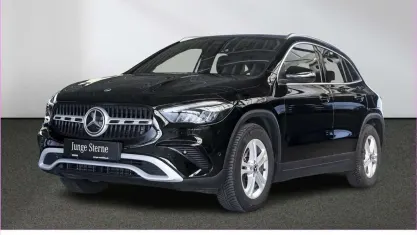 Second-hand Mercedes GLA200 Advanced 163 CP (119 kW) 2025 Negru SUV
