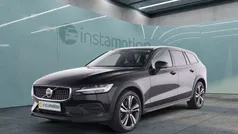 Schwarz Gebraucht 2023 Volvo V60 CC Plus Kombi | 40.340 € (Fairer Preis)
