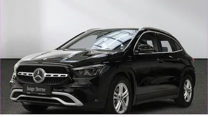 Gebraucht Mercedes GLA200 163 PS (119 kW) 2024 SUV