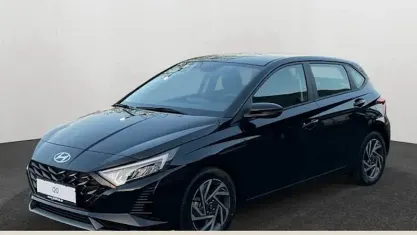 Gebraucht Hyundai i20 Comfort 101 PS (74 kW) 2025 Phantom black Kleinwagen