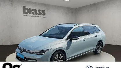 Gebraucht VW Golf VIII Goal 116 PS (85 kW) 2025 Crystal ice blue metallic Kombi