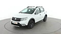 Weiß Gebraucht 2018 Dacia Sandero Celebration Kleinwagen | 9.490 € (Fairer Preis)