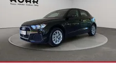 Mythosschwarz metallic Gebraucht 2024 Audi A1 Sportback Advanced Plus Kleinwagen | 21.400 € (Guter Preis)