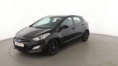 Schwarz Gebraucht 2015 Hyundai i30 Edition Limousine | 9.230 € (Fairer Preis)
