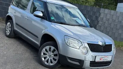 Gebraucht Skoda Yeti Plus Edition 110 PS (80 kW) 2014 Silbern SUV