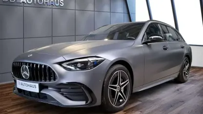 Gebraucht Mercedes C300e AMG line 313 PS (230 kW) 2023 Grau Kombi