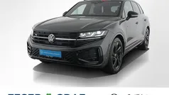 Siliziumgrau metallic Gebraucht 2024 VW Touareg R-line SUV | 74.444 € (Fairer Preis)