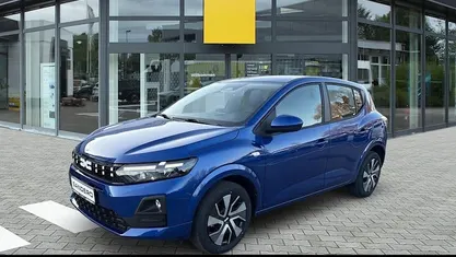 Neu Dacia Sandero Expression 122 PS (89 kW) 2025 Amber yellow (gelb) Kleinwagen