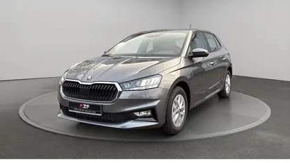 Grau Neu 2025 Skoda Fabia Selection Limousine | 22.990 € (Fairer Preis)