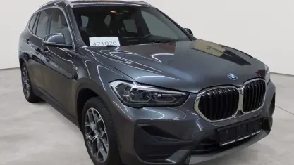 Gebraucht BMW X1 Advantage 125 PS (91 kW) 2022 Mineralgrau metallic SUV