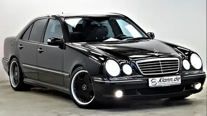 Schwarz Gebraucht 2000 Mercedes E55 AMG AMG Limousine | 45.999 €