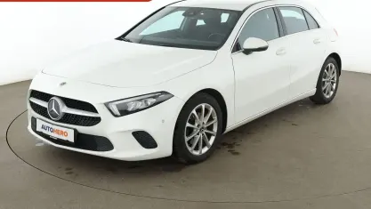 Gebraucht Mercedes A180 116 PS (85 kW) 2018 Weiß Limousine