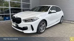 Alpinweiß uni Gebraucht 2022 BMW 118 M Sport Kleinwagen | 24.490 € (Fairer Preis)