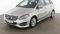 Silber Gebraucht 2018 Mercedes B180 Style Van / Kleinbus | 19.070 € (Fairer Preis)