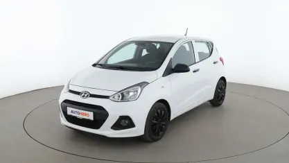 Gebraucht Hyundai i10 Classic 67 PS (49 kW) 2016 Weiß Kleinwagen