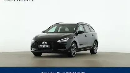 Neu Hyundai i30 Advantage 150 PS (110 kW) 2025 Schwarz Kombi