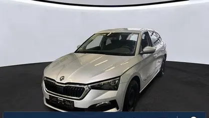 Gebraucht Skoda Scala Tour 110 PS (80 kW) 2023 Brilliantsilber metallic Kleinwagen