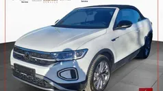 Purewhite Gebraucht 2024 VW T-Roc Cabriolet Move Cabrio | 31.690 € (Fairer Preis)