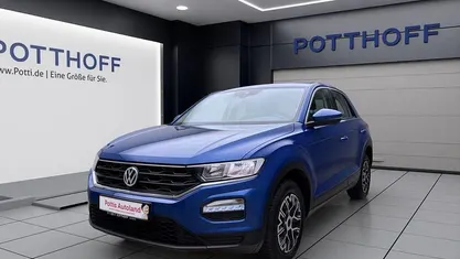 Blau Gebraucht 2018 VW T-Roc SUV | 15.777 € (Fairer Preis)