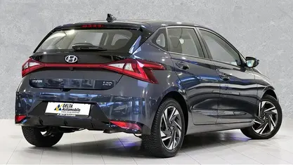 Gebraucht Hyundai i20 Trend 101 PS (74 kW) 2023 Kleinwagen