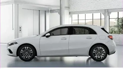 Gebraucht Mercedes A200 Advanced 163 PS (119 kW) 2025 Unilack polarweiß Limousine