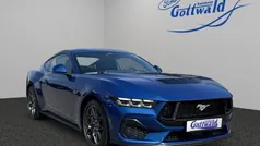 Atlasblau metallic Neu 2025 Ford Mustang GT Fastback Coupé | 54.990 € (Guter Preis)