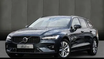 Gebraucht 2025 Volvo V60 Plus Kombi | 38.860 € (Fairer Preis)