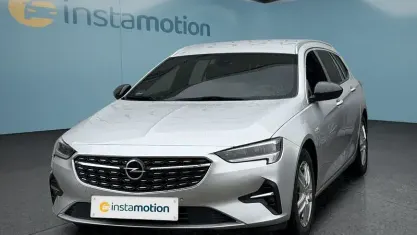 Używany Opel Insignia 122 KM (89 kW) 2023 Andere Kombi
