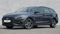 Dark knight / mic Gebraucht 2022 Hyundai i30 Trend Kombi | 15.890 € (Fairer Preis)