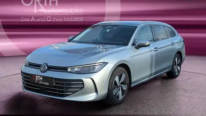 Silber Gebraucht 2025 VW Passat Business Kombi | 34.979 € (Guter Preis)