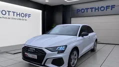 Weiss Gebraucht 2021 Audi A3 Sportback e-tron S-Line Limousine | 28.450 € (Fairer Preis)