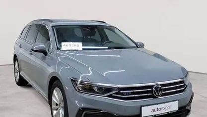 Mondsteingrau Gebraucht 2021 VW Passat GTE Kombi | 17.190 € (Fairer Preis)