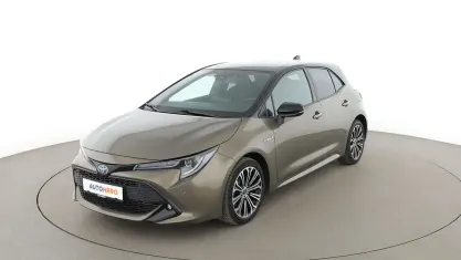 Gebraucht Toyota Corolla Team 122 PS (89 kW) 2020 Grau Limousine