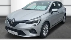 Platingrau metallic Gebraucht 2022 Renault Clio V Intens Limousine | 14.895 € (Guter Preis)