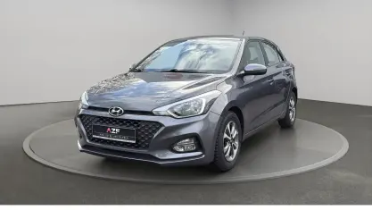 Brugt Hyundai i20 Trend 84 HK (61 kW) 2020 Grå Hatchback