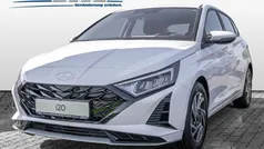 Farbe: weiss Gebraucht 2024 Hyundai i20 Trend Kleinwagen | 18.977 € (Fairer Preis)