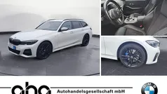 Weiß Gebraucht 2022 BMW 320 M Sport Kombi | 30.460 € (Fairer Preis)