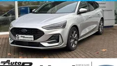 Gebraucht 2024 Ford Focus ST-Line X Limousine | 25.490 € (Fairer Preis)