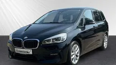 Schwarz Gebraucht 2021 BMW 218 Gran Tourer Advantage Van / Kleinbus | 19.488 € (Fairer Preis)