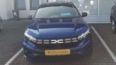 Stahlblau Gebraucht 2023 Dacia Sandero Essentiel Kleinwagen | 14.000 € (Guter Preis)