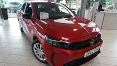 Radio rot metalliclackierung Gebraucht 2024 Opel Corsa Sport Kleinwagen | 15.890 € (Fairer Preis)