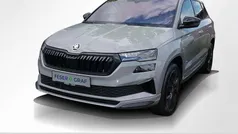 Stahlgrau Gebraucht 2024 Skoda Karoq SportLine SUV | 33.770 € (Fairer Preis)