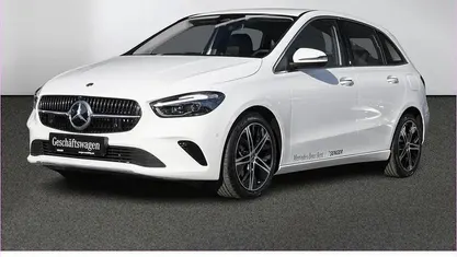 Weiß Gebraucht 2025 Mercedes B200 Progressive Van / Kleinbus | 33.440 € (Fairer Preis)