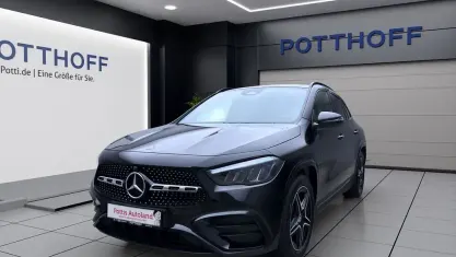 Gebraucht Mercedes GLA200 AMG line 177 PS (130 kW) 2024 Nachtschwarz  unilack SUV