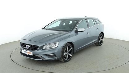 Gebraucht Volvo V60 R-Design 190 PS (139 kW) 2017 Grau Kombi