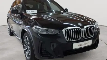Gebraucht BMW X3 Performance 190 PS (139 kW) 2023 Saphirschwarz metallic SUV