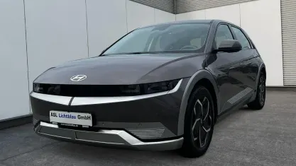 Gebraucht Hyundai Ioniq Dynamiq 160 kW (218 PS) 2022 Mystic olive Kleinwagen
