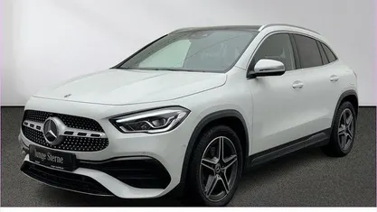 Digitalweiß Gebraucht 2020 Mercedes GLA250 AMG line SUV | 34.520 € (Fairer Preis)